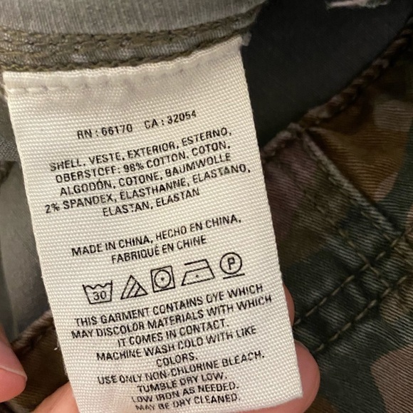 Anthropologie Camouflage High Rise Button Front Skinny Jeans Pants Size 26 - Picture 7 of 7